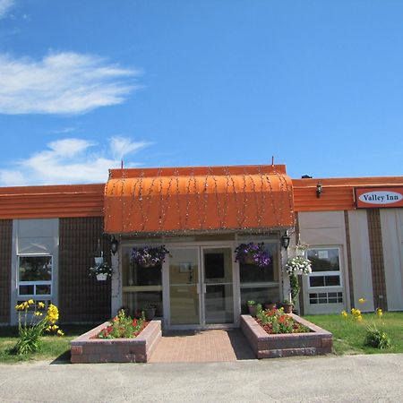סודברי Valley Inn Motel מראה חיצוני תמונה
