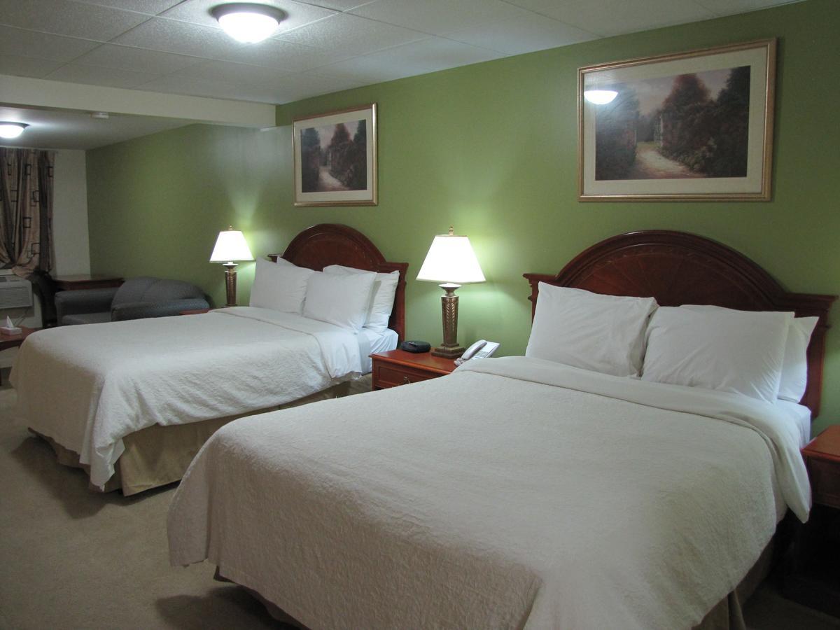 סודברי Valley Inn Motel מראה חיצוני תמונה