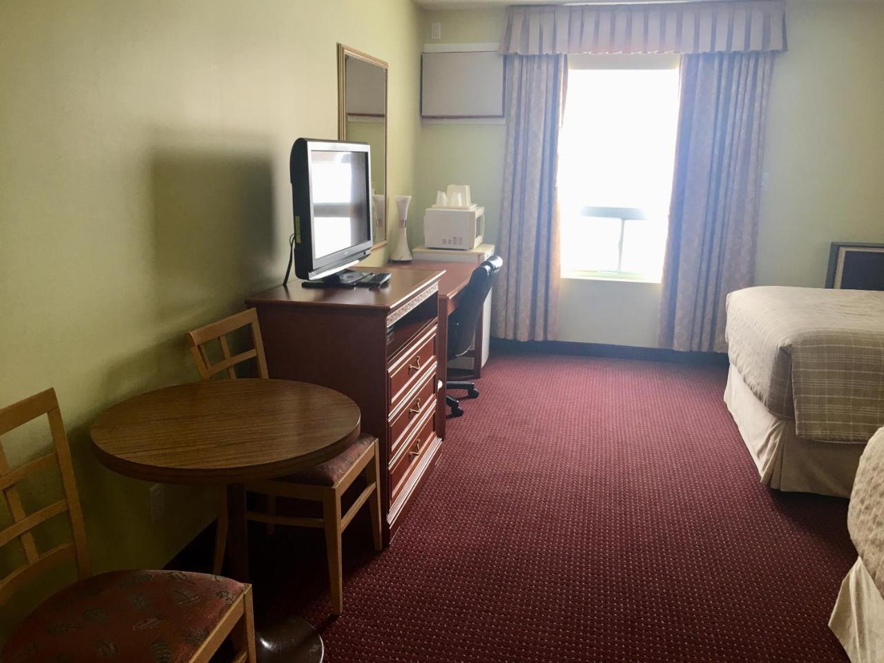 סודברי Valley Inn Motel מראה חיצוני תמונה