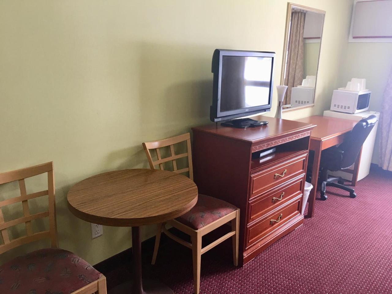 סודברי Valley Inn Motel מראה חיצוני תמונה